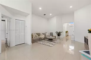 9256 SW 209th Terrace, Cutler Bay, FL 33189 - Photo 11