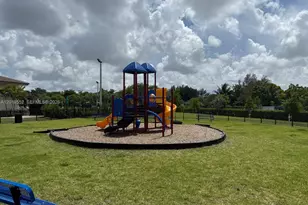 12722 NW 23rd Pl, Miami, FL 33167 - Photo 27