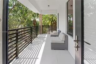994-990 NE 78th, Miami, FL 33138 - Photo 37