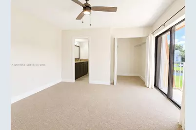 824 Blue Ridge Cir, West Palm Beach, FL 33409 - Photo 7