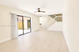 824 Blue Ridge Cir, West Palm Beach, FL 33409 - Photo 5
