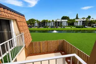 824 Blue Ridge Cir, West Palm Beach, FL 33409 - Photo 13