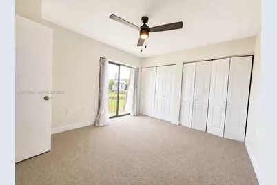 824 Blue Ridge Cir, West Palm Beach, FL 33409 - Photo 11