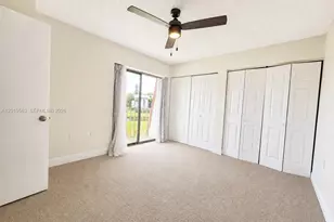 824 Blue Ridge Cir, West Palm Beach, FL 33409 - Photo 11
