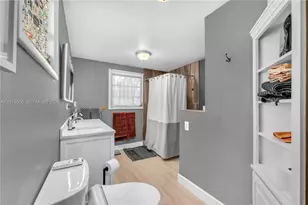 841 SW 11th Ct, Fort Lauderdale, FL 33315 - Photo 19