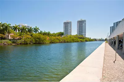 3675 N Country Club Dr #1903, Aventura, FL 33180 - Photo 45