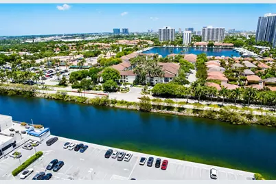 3675 N Country Club Dr #1903, Aventura, FL 33180 - Photo 25