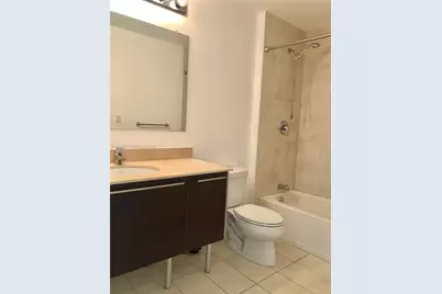 1900 N Bayshore Dr #4403, Miami, FL 33132 - Photo 11