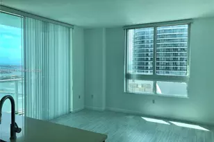 1900 N Bayshore Dr, Miami, FL 33132 - Photo 3