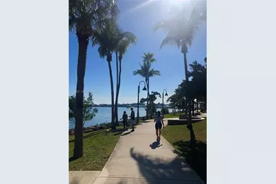1900 N Bayshore Dr #4403, Miami, FL 33132 - Photo 23