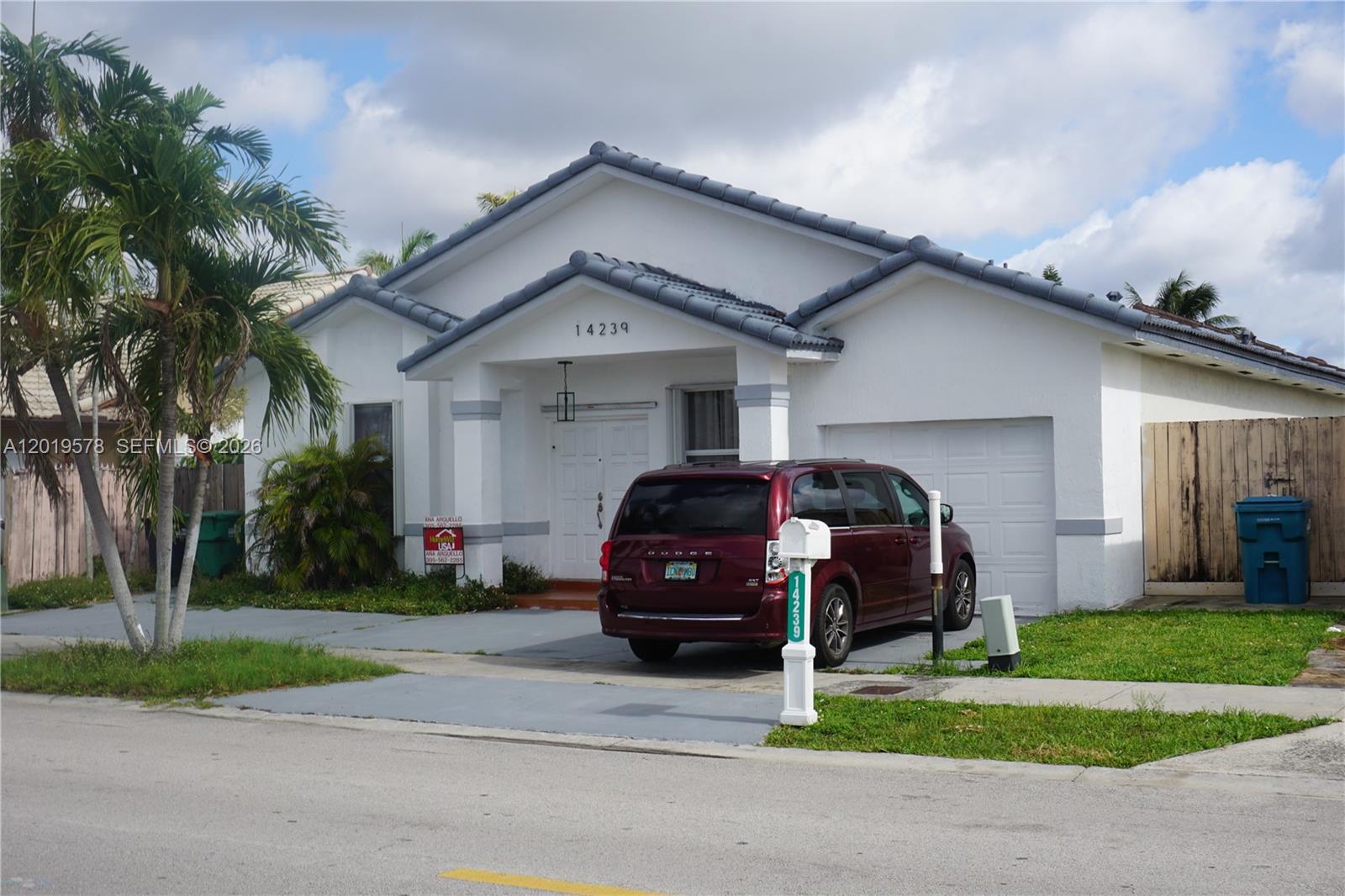 14239 SW 10th St - 14239 SW 10th St, Miami, FL 33184 Luxury Property | Jose Angel Pina