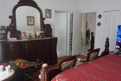 14239 SW 10th St, Miami, FL 33184 - Photo 9