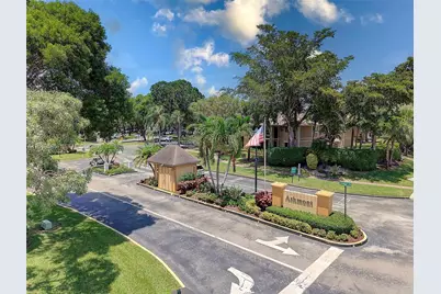 7837 Ashmont Cir #212, Tamarac, FL 33321 - Photo 13