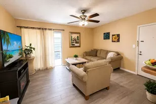 7837 Ashmont Cir, Tamarac, FL 33321 - Photo 3