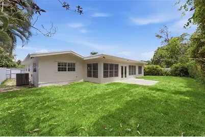 14731 NE 8th Ct, Miami, FL 33161 - Photo 27