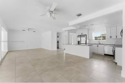 14731 NE 8th Ct, Miami, FL 33161 - Photo 5