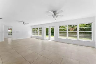 14731 NE 8th Ct, Miami, FL 33161 - Photo 13