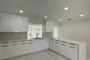 20211 NW 42nd Ave, Miami Gardens, FL 33055 - Photo 15