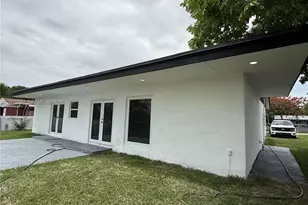 20211 NW 42nd Ave, Miami Gardens, FL 33055 - Photo 39