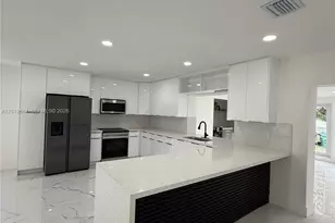 20211 NW 42nd Ave, Miami Gardens, FL 33055 - Photo 11