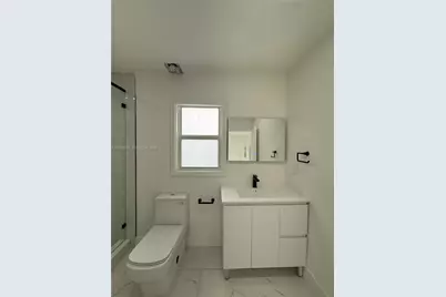 20211 NW 42nd Ave, Miami Gardens, FL 33055 - Photo 25