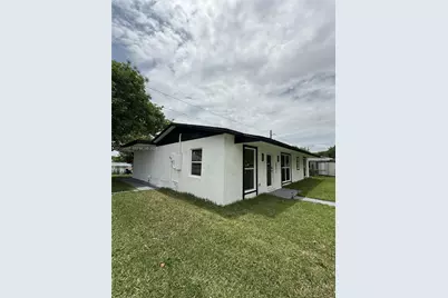 20211 NW 42nd Ave, Miami Gardens, FL 33055 - Photo 35