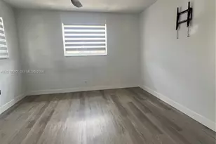 1711 Thomas St, Hollywood, FL 33020 - Photo 3
