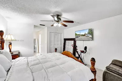 123 Briarwood Cir #2-5, Hollywood, FL 33024 - Photo 45