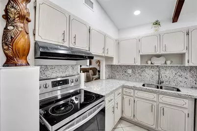 123 Briarwood Cir #2-5, Hollywood, FL 33024 - Photo 73