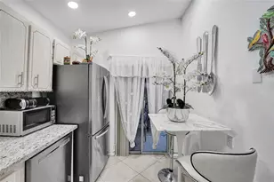 123 Briarwood Cir, Hollywood, FL 33024 - Photo 47