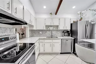 123 Briarwood Cir, Hollywood, FL 33024 - Photo 5