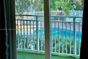 9375 Fontainebleau Blvd, Miami, FL 33172 - Photo 25
