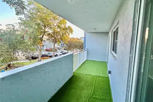9375 Fontainebleau Blvd, Miami, FL 33172 - Photo 11