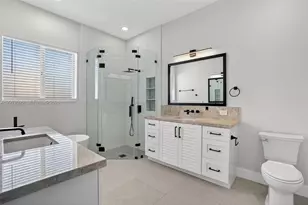 32204 SW 205th Ave, Homestead, FL 33030 - Photo 9