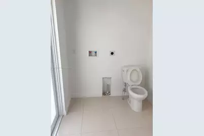 1507 NW 100th St, Miami, FL 33147 - Photo 11
