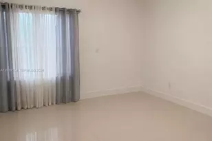 1507 NW 100th St, Miami, FL 33147 - Photo 13
