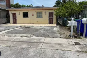 2640 NW 23rd Ct, Miami, FL 33142 - Photo 3