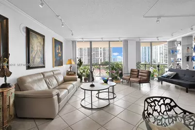 19667 Turnberry Way #6C, Aventura, FL 33180 - Photo 5