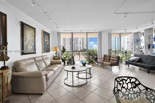 19667 Turnberry Way, Aventura, FL 33180 - Photo 5