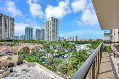 19667 Turnberry Way #6C, Aventura, FL 33180 - Photo 7