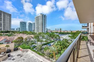 19667 Turnberry Way, Aventura, FL 33180 - Photo 7