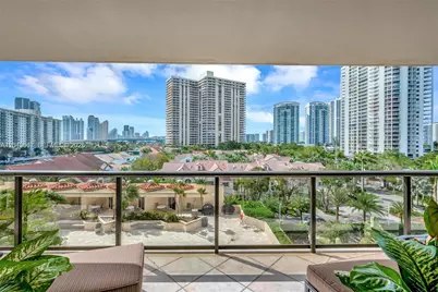 19667 Turnberry Way #6C, Aventura, FL 33180 - Photo 15