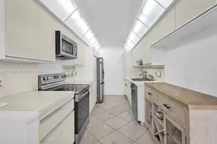 19667 Turnberry Way, Aventura, FL 33180 - Photo 19