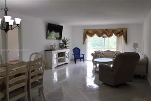 8120 SW 24th St, North Lauderdale, FL 33068 - Photo 7