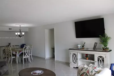 8120 SW 24th St #314, North Lauderdale, FL 33068 - Photo 9