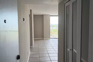 2350 NE 135th St, North Miami, FL 33181 - Photo 7