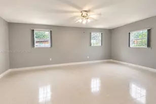 18612 NW 10th Ct, Miami Gardens, FL 33169 - Photo 5