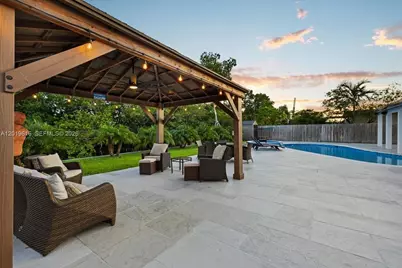 2400 NE 195th St #2400, Miami, FL 33180 - Photo 33