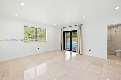 2400 NE 195th St #2400, Miami, FL 33180 - Photo 13