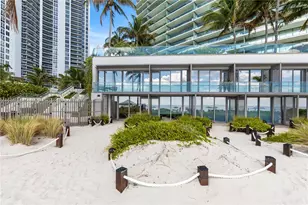 18975 Collins Ave, Sunny Isles Beach, FL 33160 - Photo 17